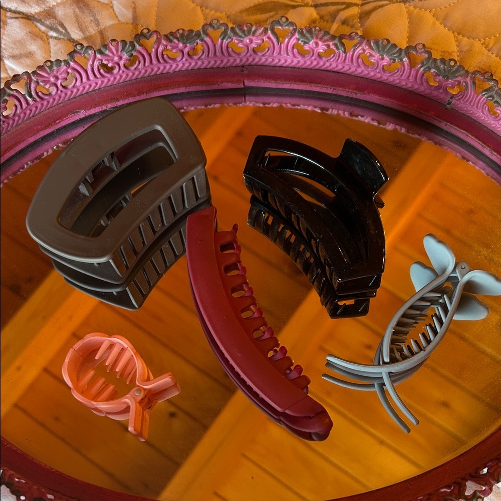 Assorted hair clips and claws